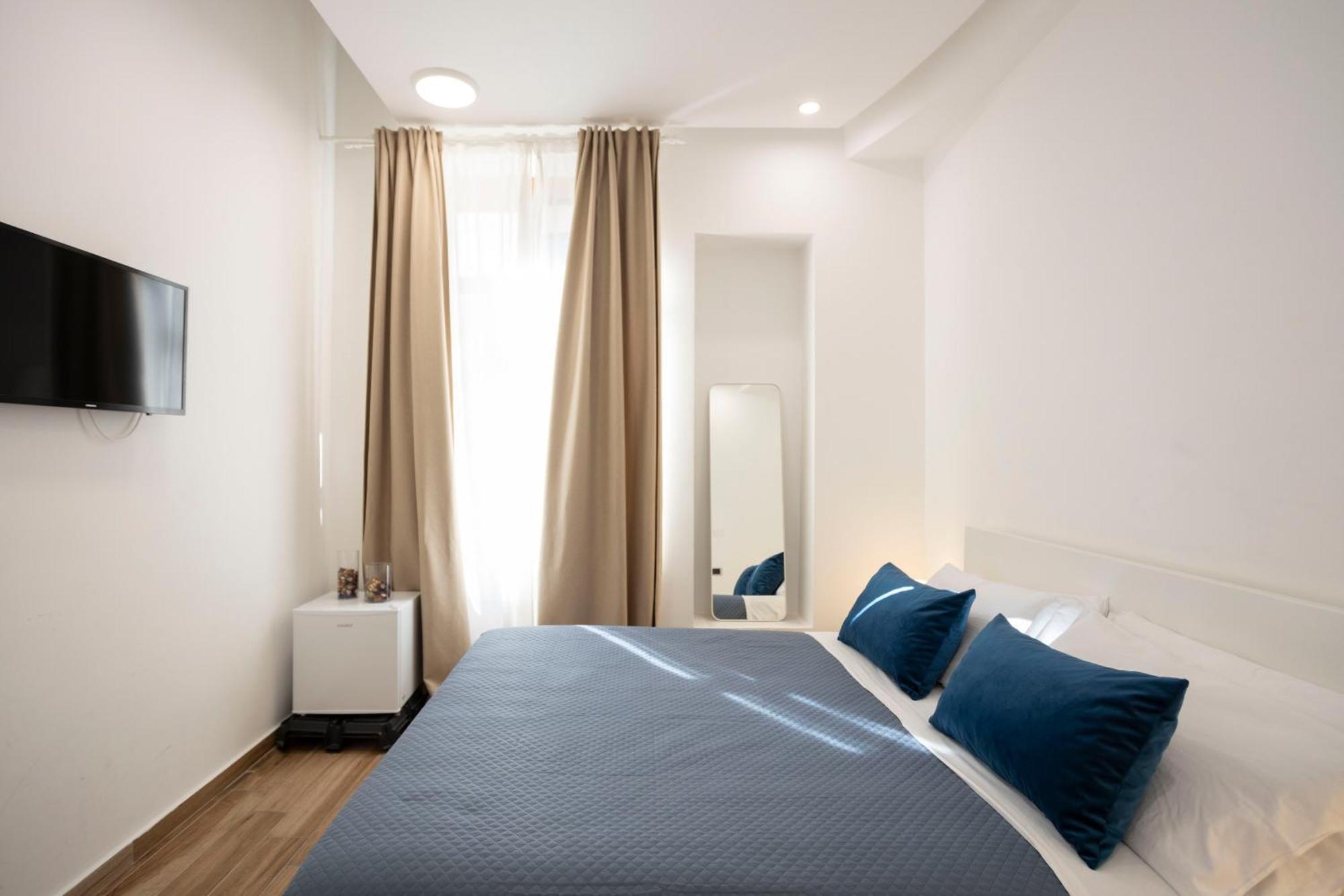 Tredidenari B&B Salerno Exteriör bild